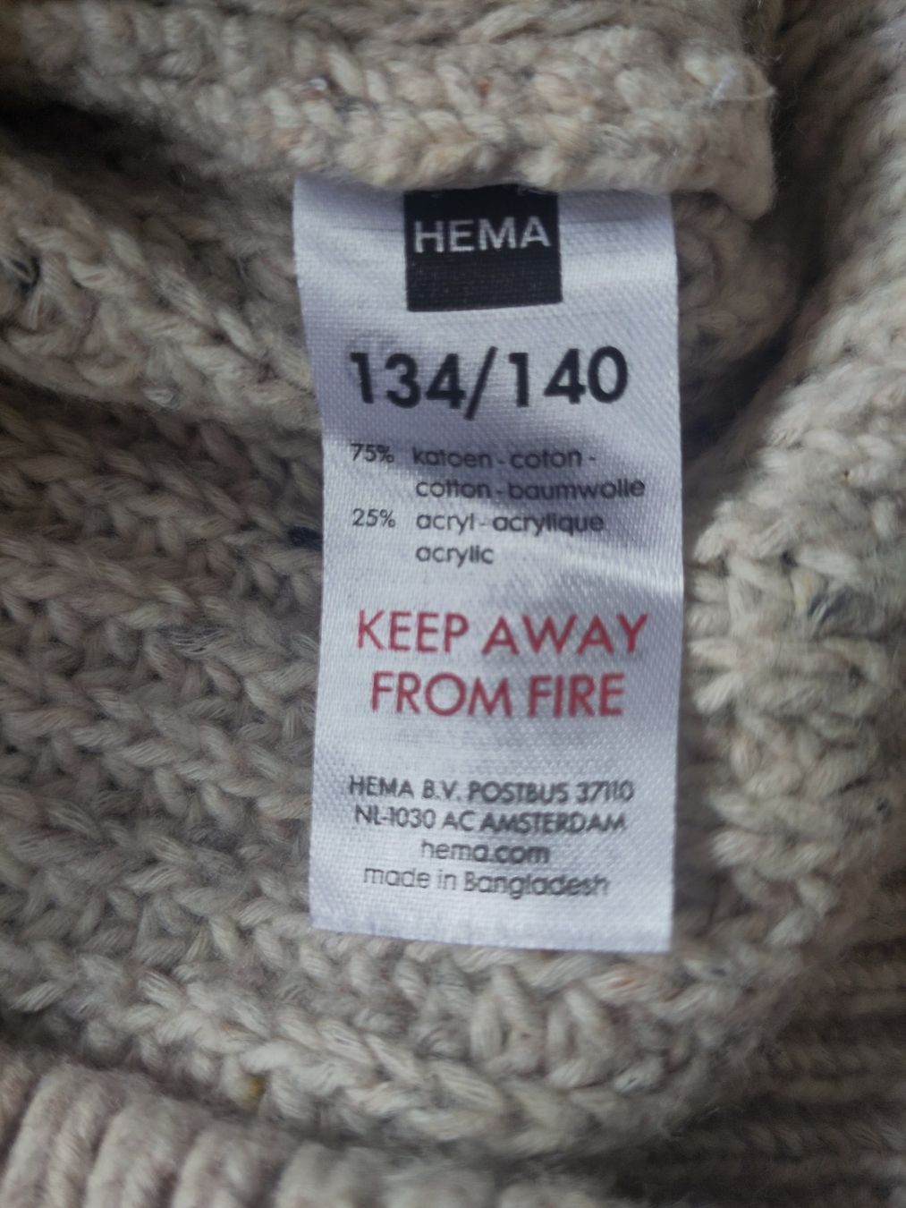 Maglioni & Felpe: Pull HEMA en maille beige, taille 134/140 – Nuovo (secondo la descrizione) da Moudon venduto da eug_v5dy 2