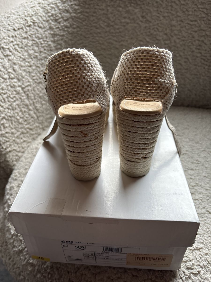 Chaussures femmes: Ballerına – D'occasion à Untersiggenthal par mec_jz68 2