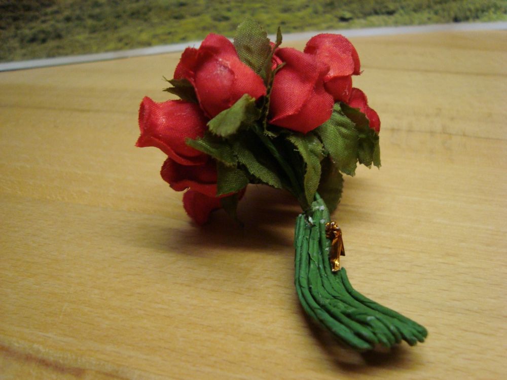 Barbie's Blumenstrauss rote Rosen (Neu (gemäss Beschreibung)) in ...