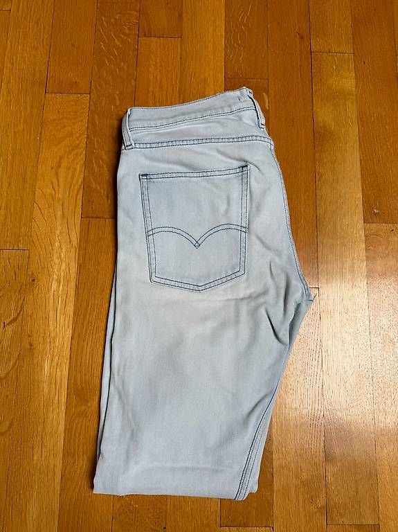Levi's Jeans: Jeans Levis - Line 8 - Taille – Usato da St-Légier-Chiésaz venduto da max_cfc2 2