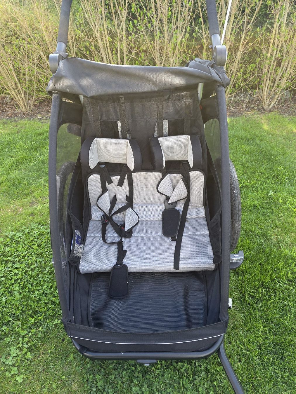 Anhänger: remorque pour 2 enfants – Neu (gemäss Beschreibung) aus Ependes FR von Alex040