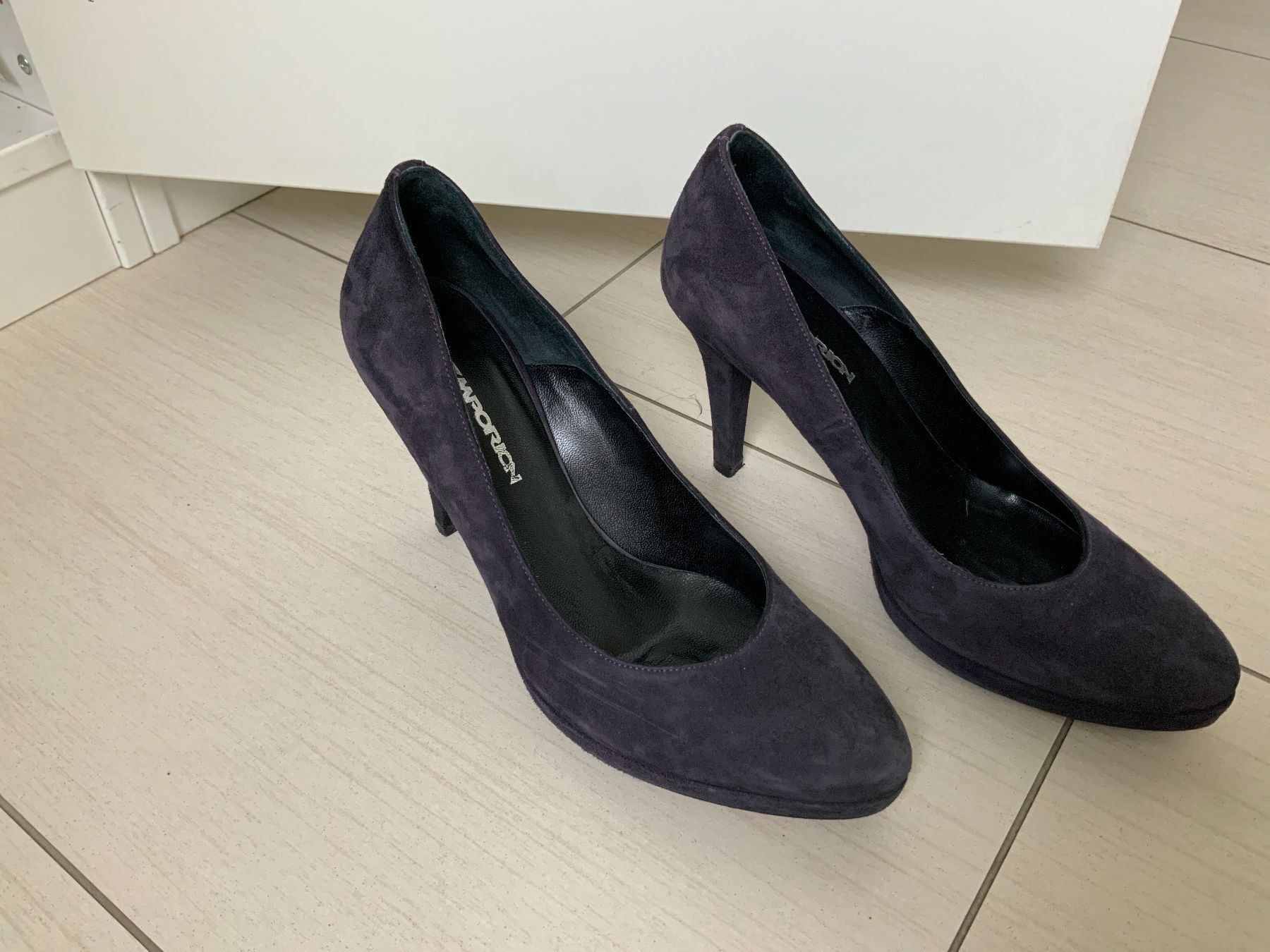 Scarpe da donna: Pumps violet – Usato da Uetikon am See venduto da Corsano 1
