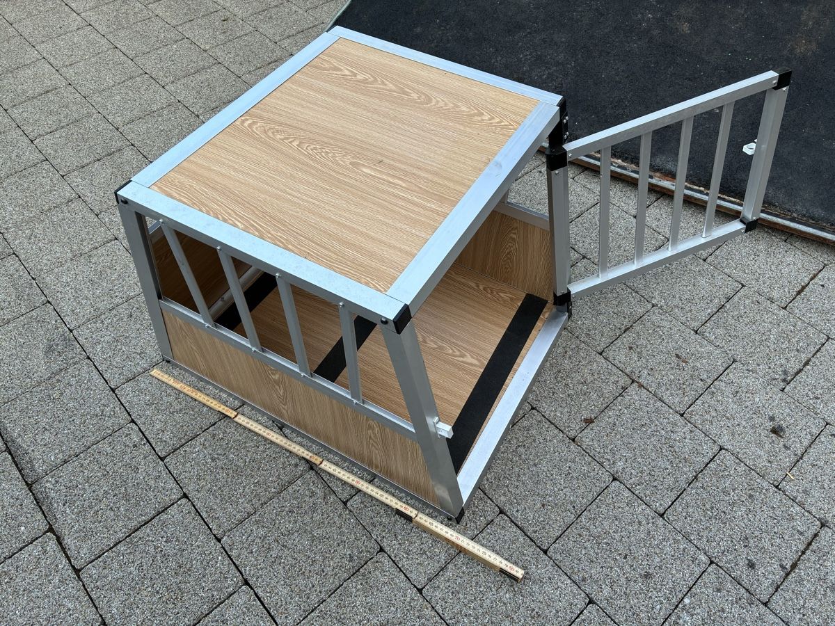 Liege- & Schlafplätze: Hundetransportbox gebraucht – Gebraucht aus Zeglingen von uhunziker