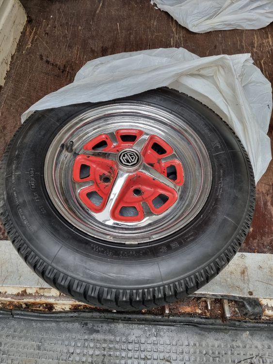 MG B, MGB GT - Felgen, Orginal Rostyle (Gebraucht) in Liestal für CHF ...