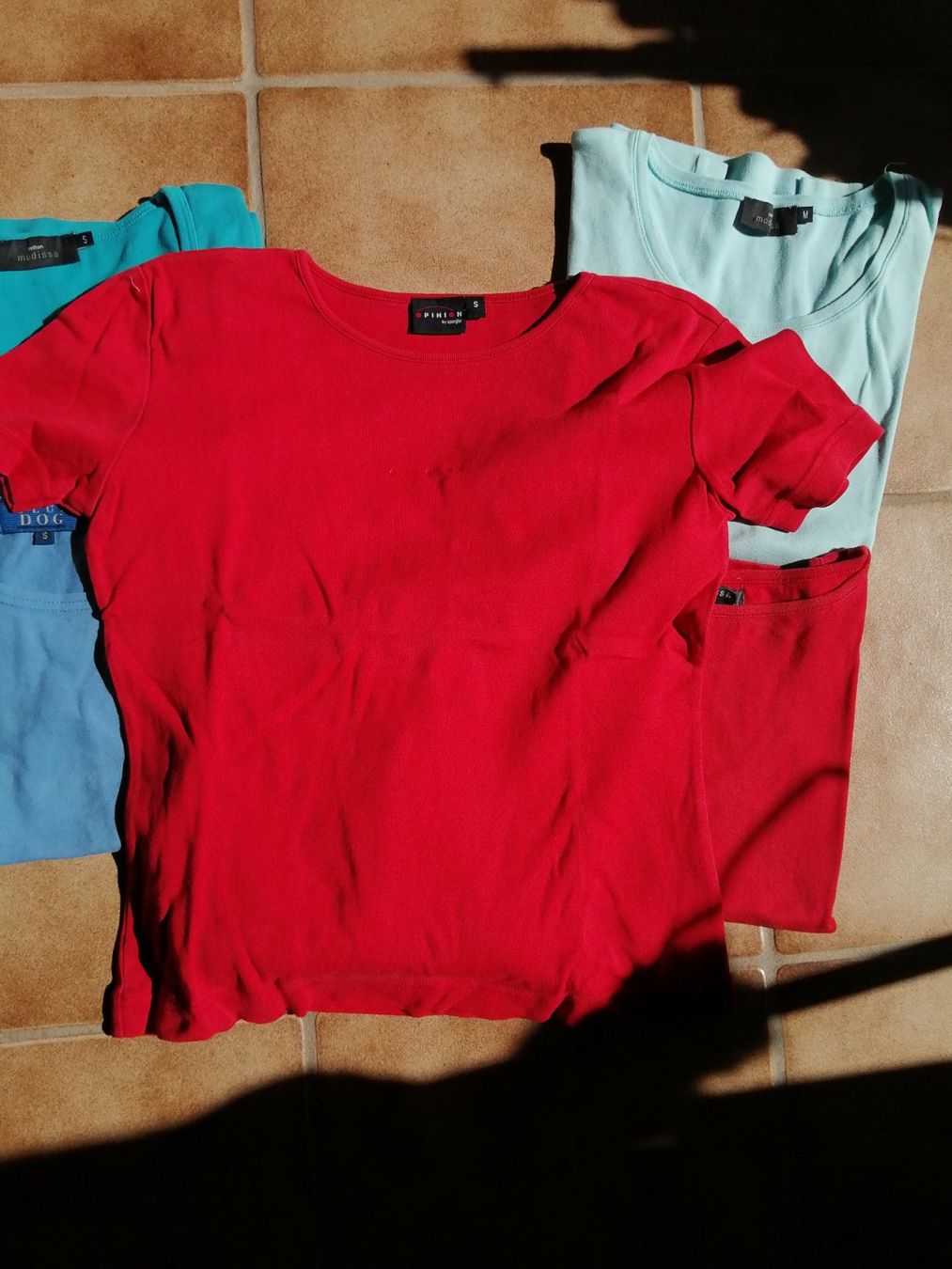 T-shirt: T-shirts – Usato da Wetzikon venduto da dan_6lrd 2