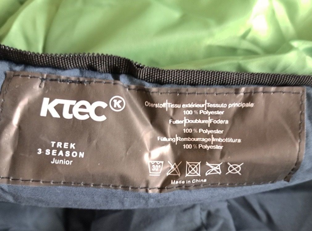Sacchi a pelo: Sac de couchage Ktec Trek 3-Saison Junior, comme neuf – Usato da Aigle venduto da Vintage1184 1