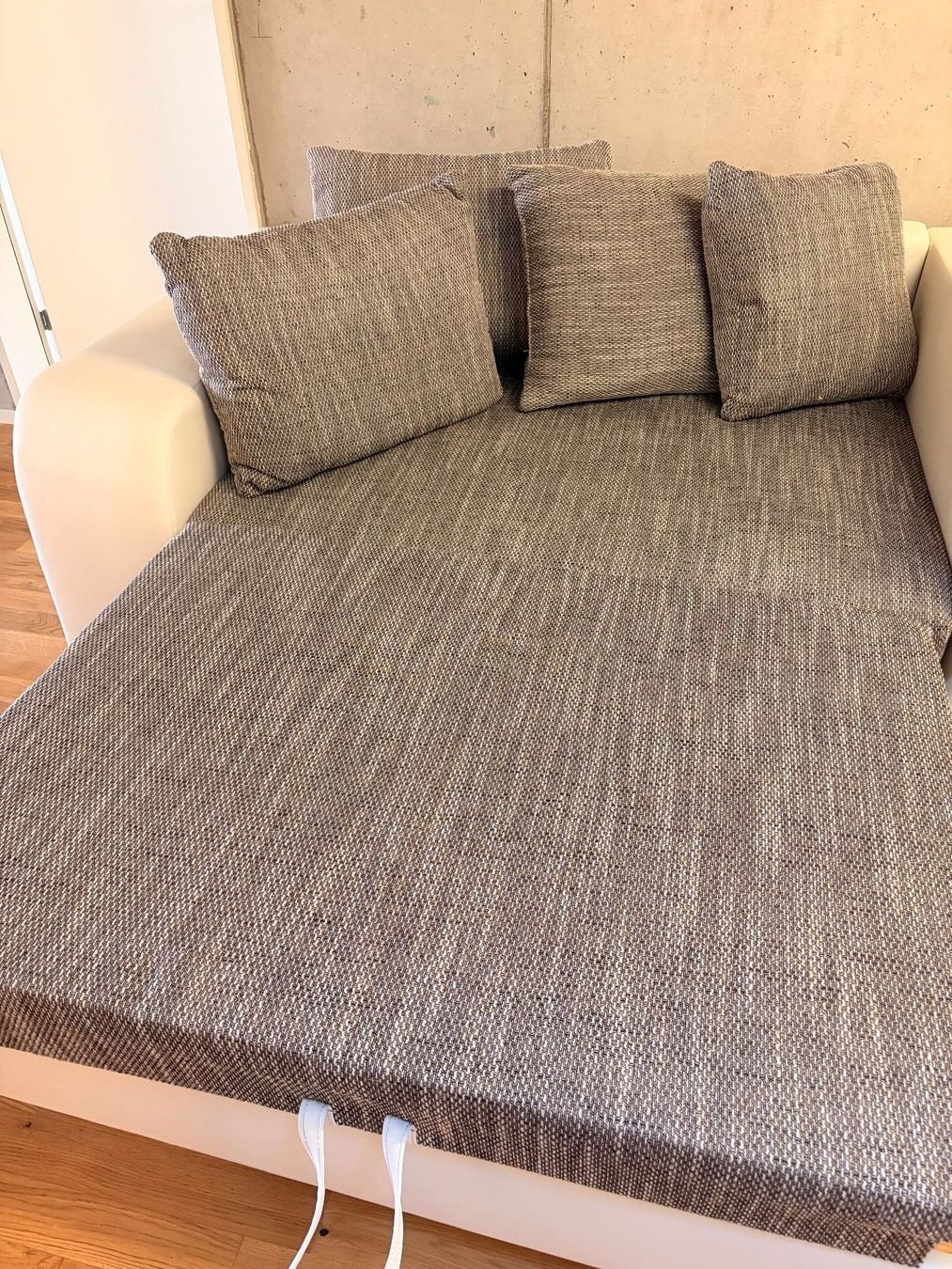 Conforama Divani: Gemütliches Eck-/Schlafsofa mit viel Platz, fast wie neu – Usato da Zuzgen venduto da 19daniela89 4