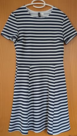 Sommerliches Kleid, Gr. 36