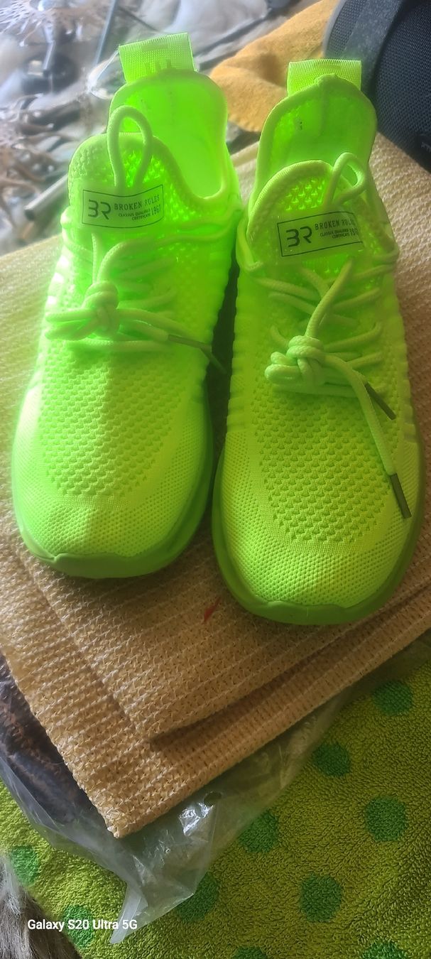Scarpe da donna: Sneaker – Nuovo e nell'imballaggio originale da Bellerive VD venduto da Hermes5 4