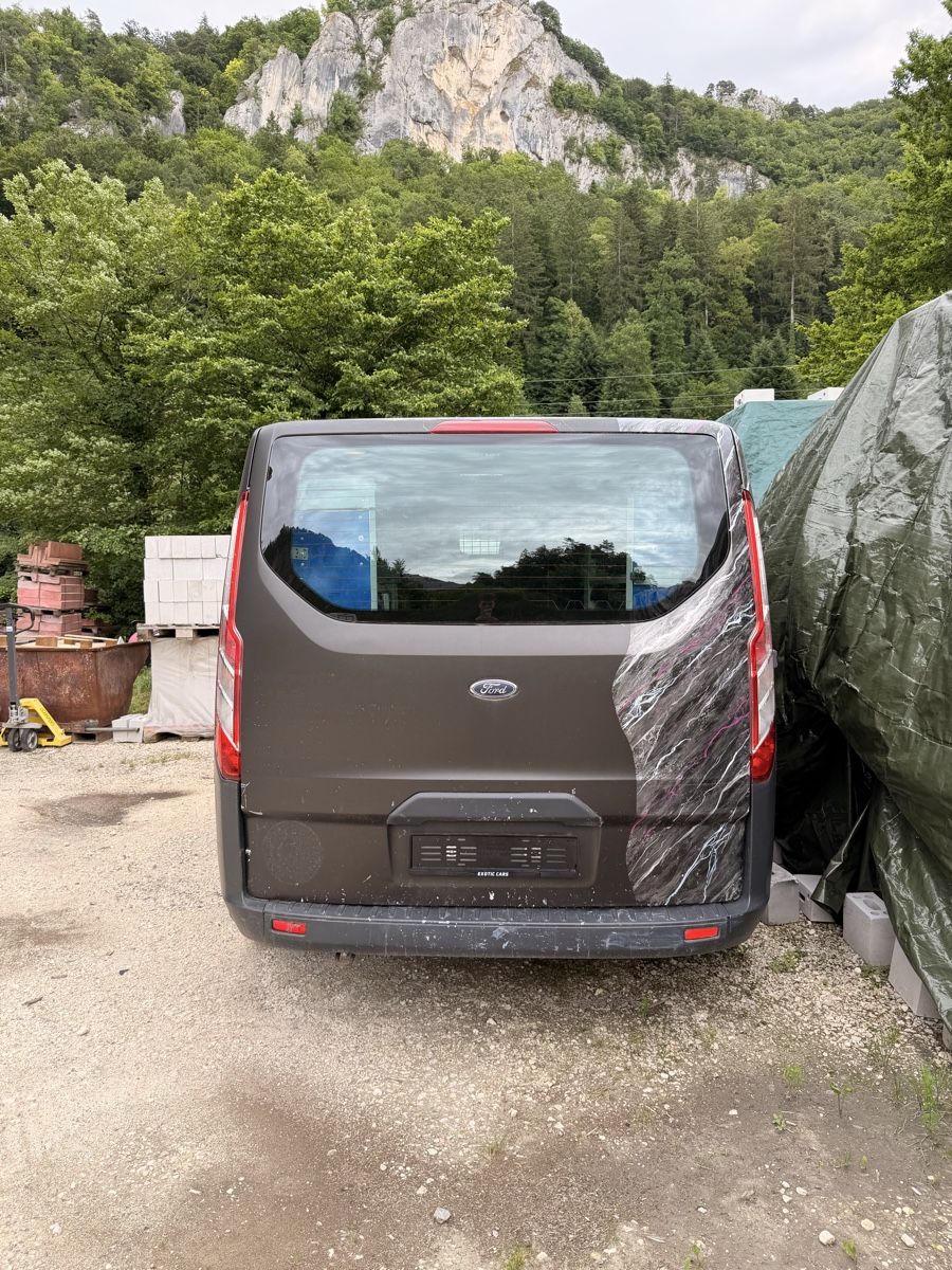 Ford Nutzfahrzeuge: Ford Transit Custom – Gebraucht aus Wahlen von lole431 3