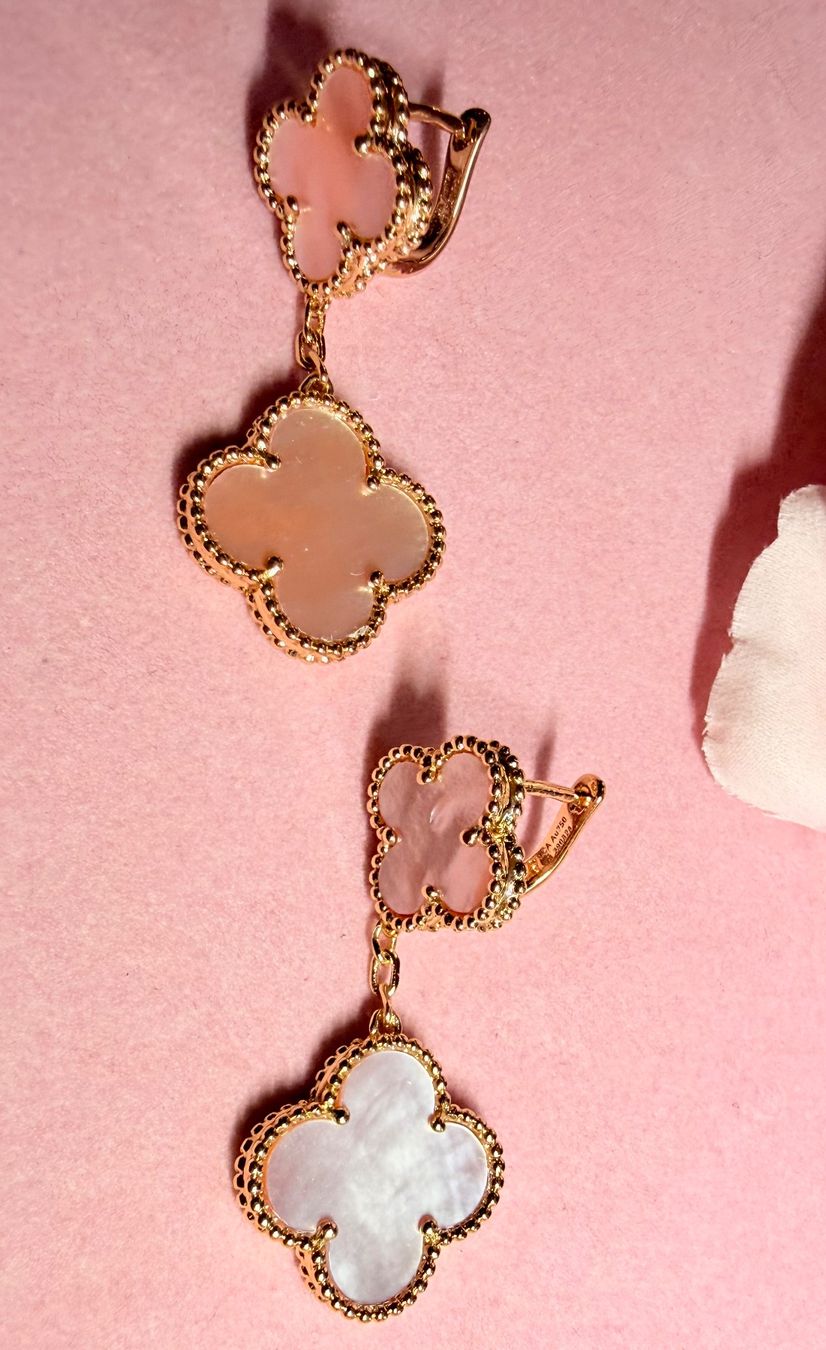 Orecchini pendenti & Orecchini a lobo: Boucles d'oreilles trèfle, plaqué or – Nuovo e nell'imballaggio originale da St-Maurice venduto da Sandrinette123 2