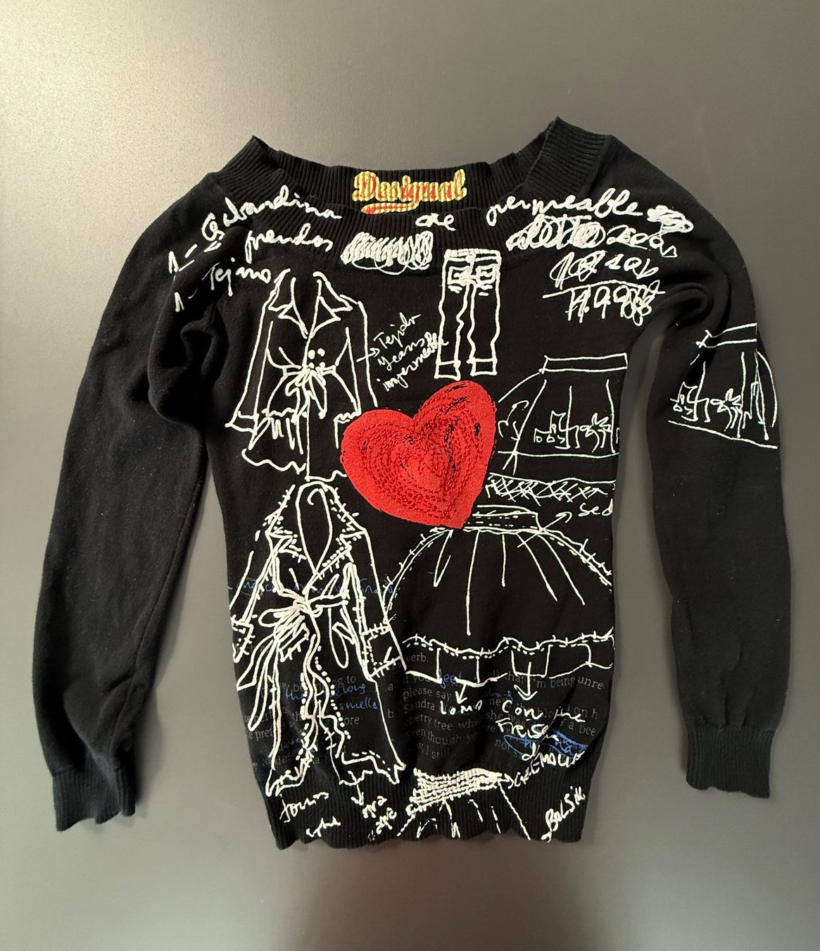 T-shirt: Desigual Langarmshirt Sweatshirt   Grösse S – Usato da Subingen venduto da ArtBead