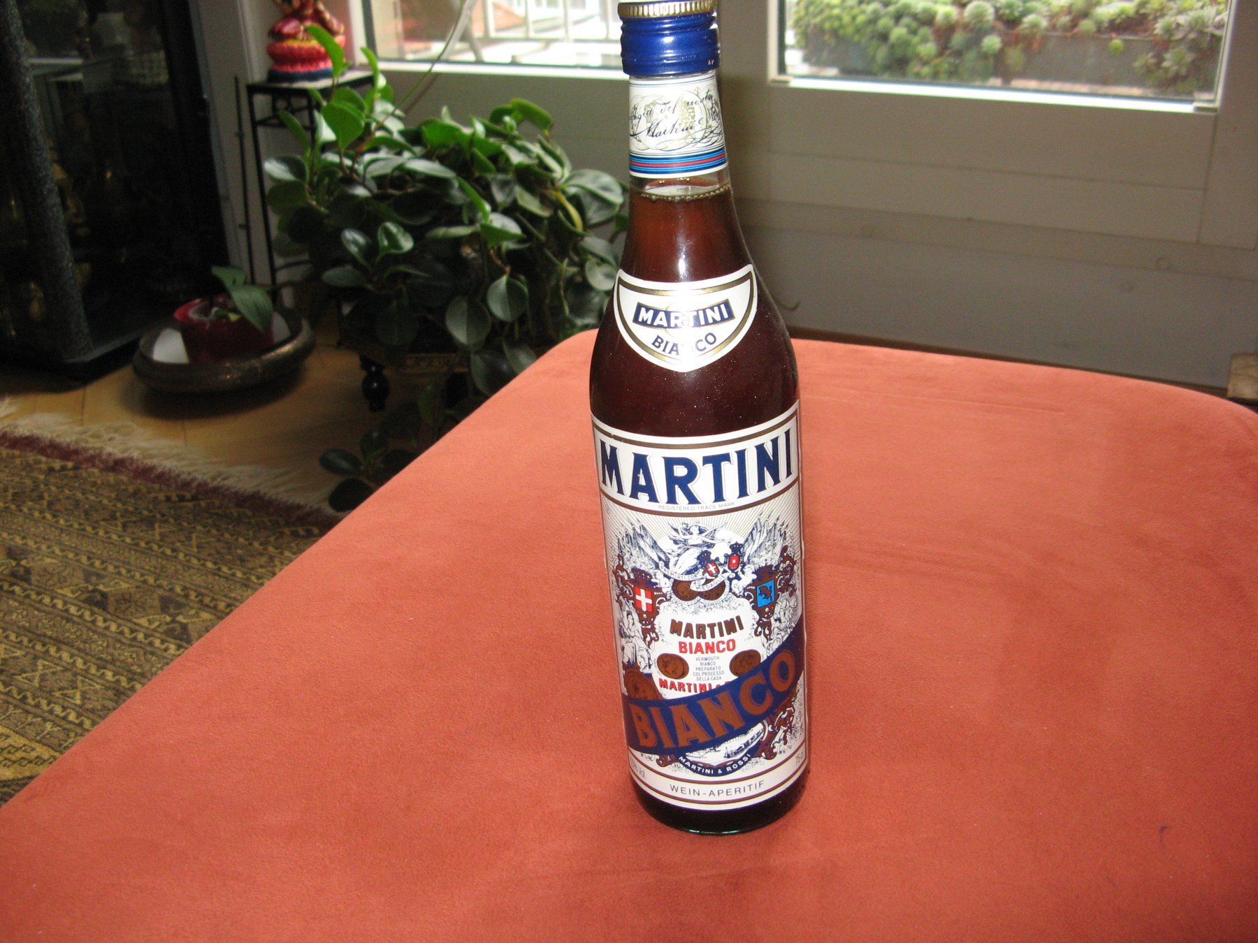 Martini Bevande alcoliche: Martini Bianco 75 cl – Usato da Zürich venduto da apil