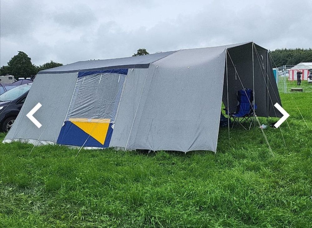 Zelte: Grosses Familienzelt mit Vorzelt, Top Zustand! – Gebraucht aus Emmenbrücke von xira04 1