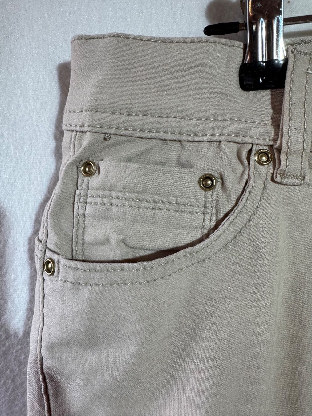 Pantaloni: Beige Hose von Hydee Gr.38 – Usato da Grosswangen venduto da SALE_SALE_SALE 1