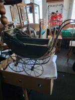 Antiker Puppenwagen