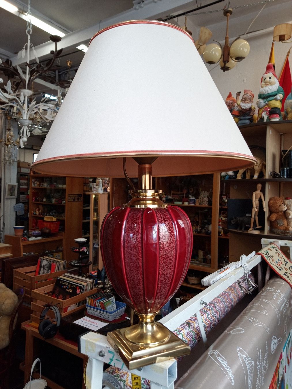 Lampade: Le Dauphin Bordeaux Lampe Keramik – Usato da Reiden venduto da Zofi-Brocki