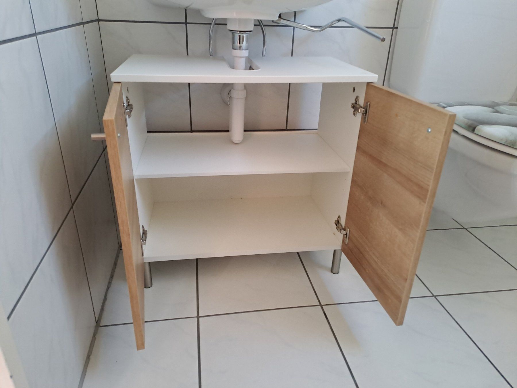 Mobili per bagno: Badezimmermöbel / Lavaboy – Usato da Gelterkinden venduto da Zwetschgenbaum 2