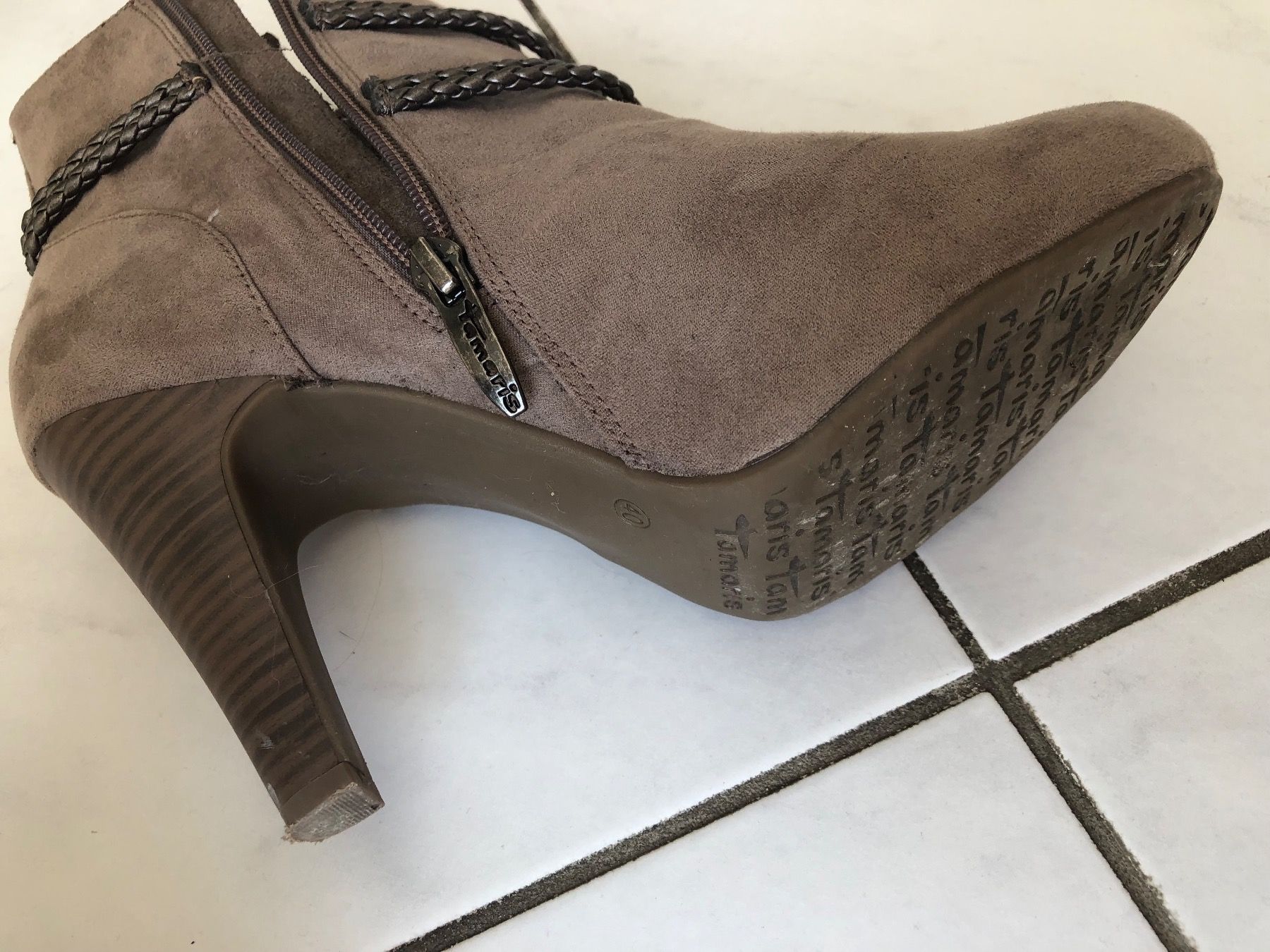Scarpe da donna: Stifeletten Gr 40 – Usato da Zell ZH venduto da Guffos 3