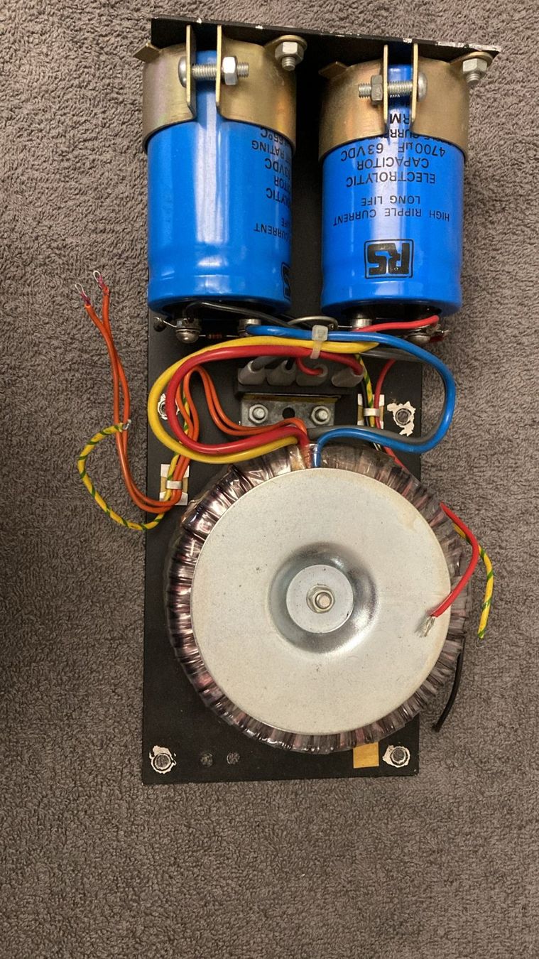 Elektronikbauteile: Netzteil – Gebraucht aus Dietikon von Rima57