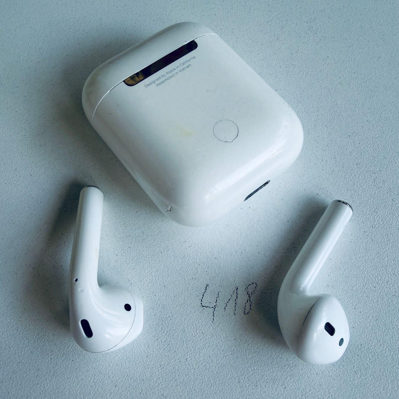 Apple Kopfhörer: Original Apple AirPods 2 Gen. Wireless Kopfhörer & Case – Gebraucht aus Basel von MY.AIRPODS.SHOP 7