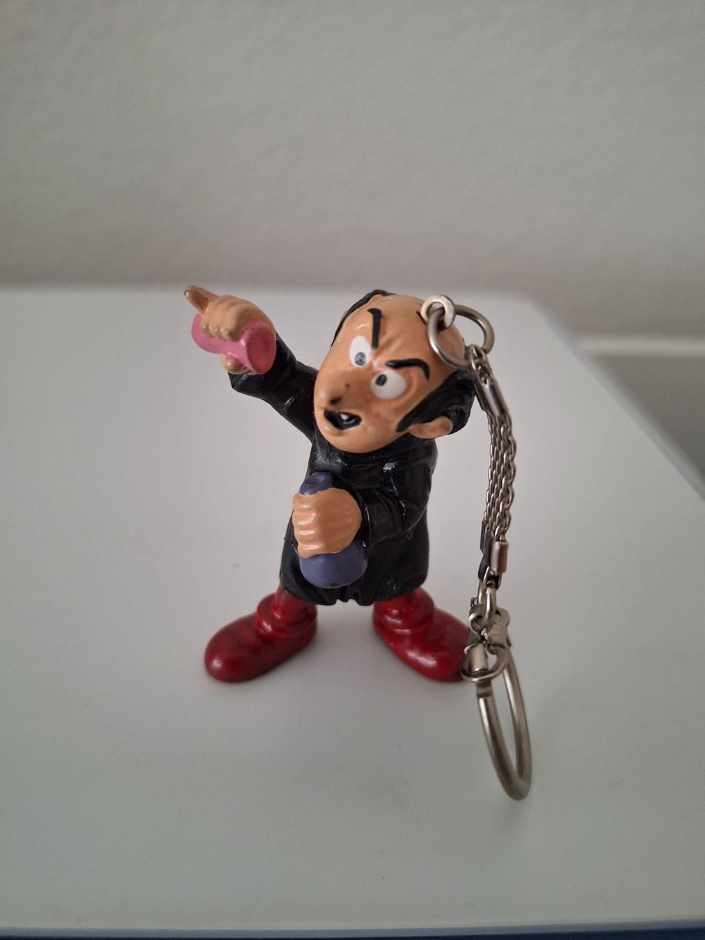 Schleich Figuren: Gargamel mit 2 Gläsern Schlüsselanhänger – Gebraucht aus Rothrist von Stranglehold