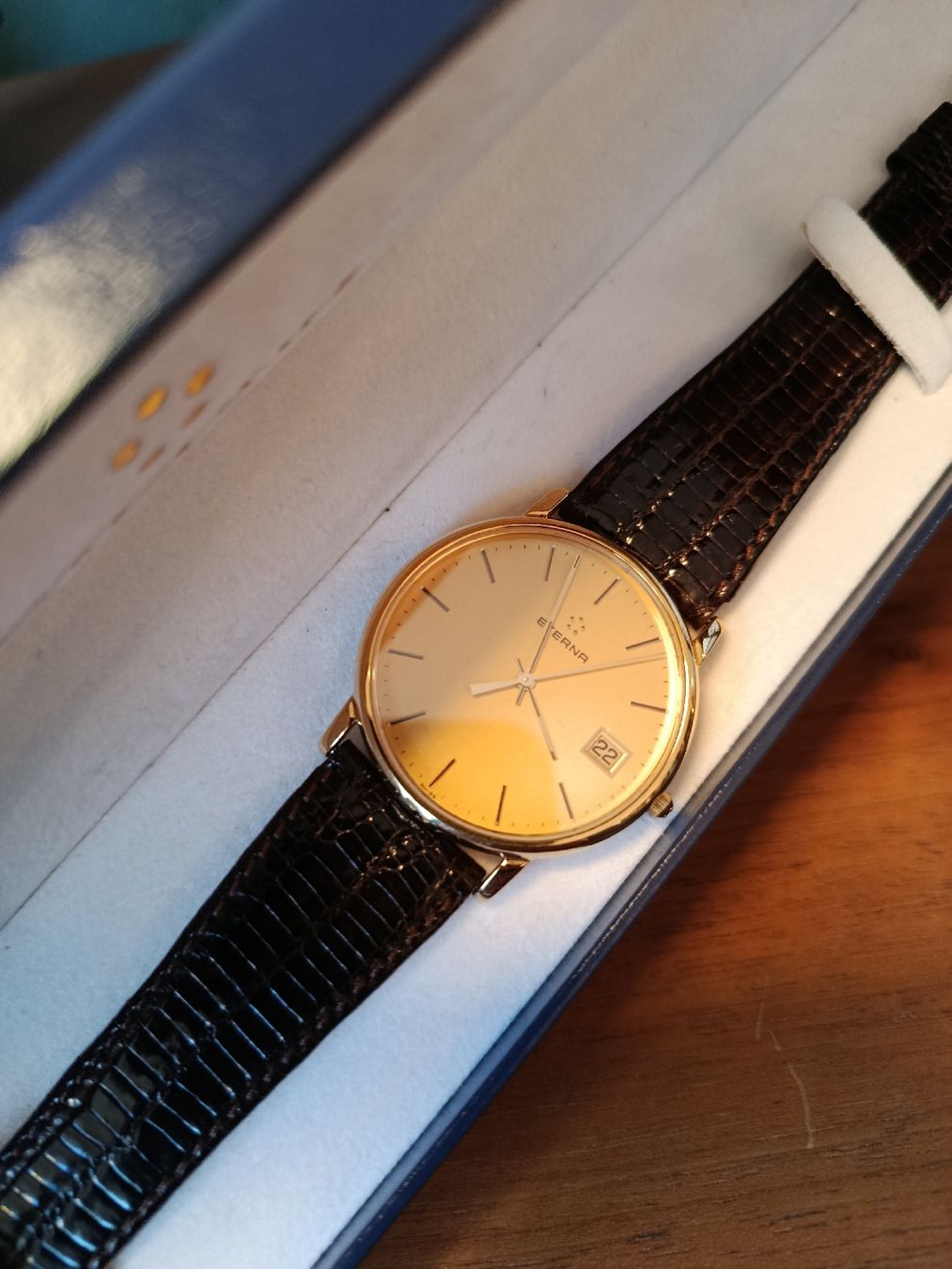 Eterna Uhren: Eterna Armbanduhr Quartz 34 mm – Gebraucht aus Riehen von twentymodern 2