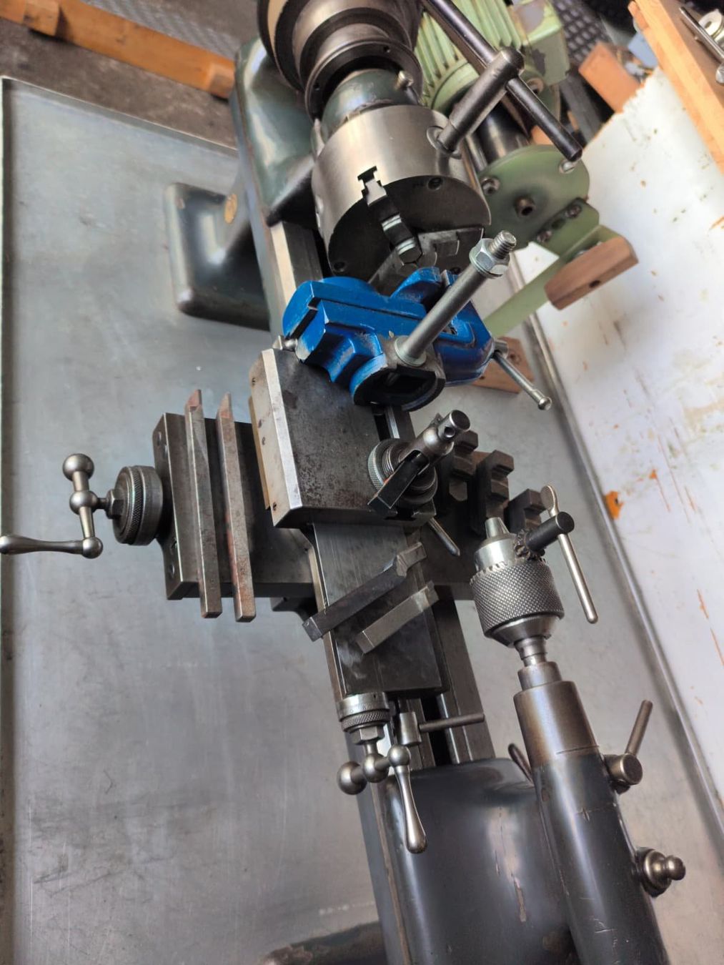 Tutte le macchine: Drehbank: Simonet Solothurn 102 – Usato da Wabern venduto da Silencio