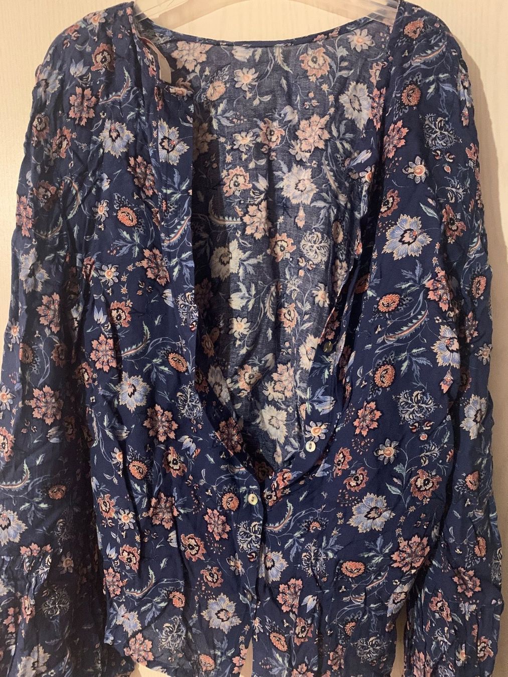 Esprit Camicette: Blaue Blumenbluse – Usato da Triengen venduto da nes_l8cj 3