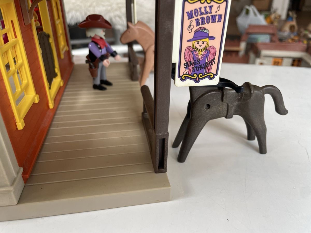 Playmobil Spielzeuge: Playmobil Western Salon – Gebraucht aus Heiligenschwendi von  4