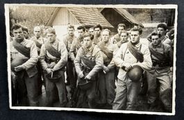 ANSICHTSARTE SCHWEIZER ARMEE SOLDATEN