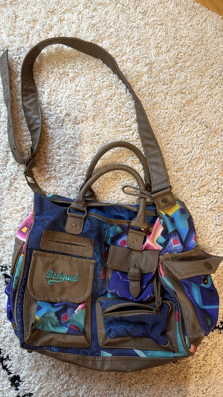 Desigual Borse da donna: Sac Desigual multicolore, bon état neuf  – Usato da Monthey venduto da Chez-Dani-81 2