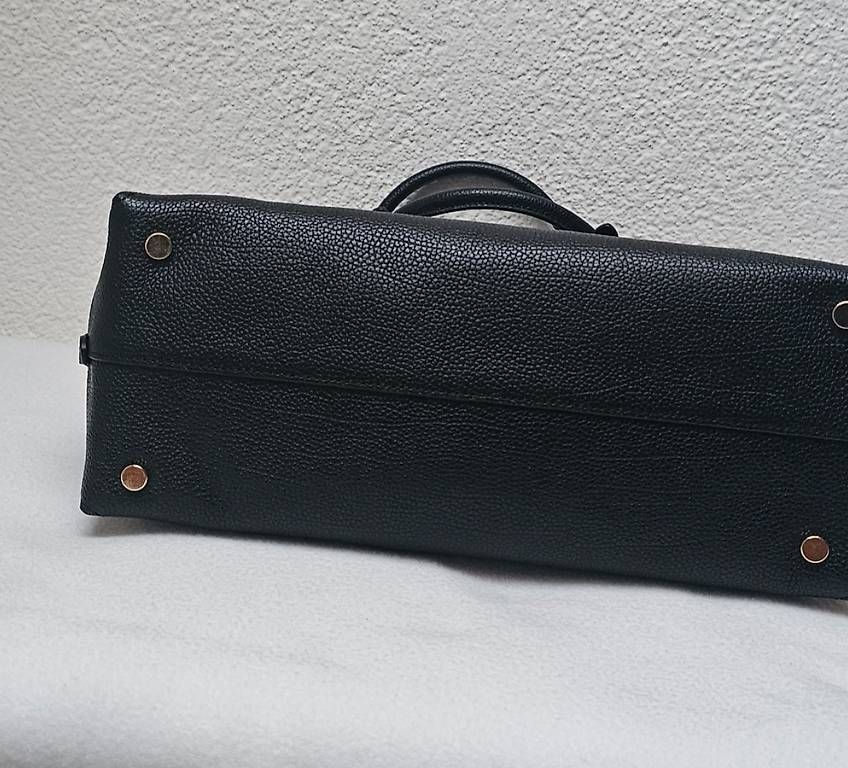 Guess Taschen für Damen: Guess LUXE Damen Tasche – Neu (gemäss Beschreibung) aus Balsthal von dra_292z 4