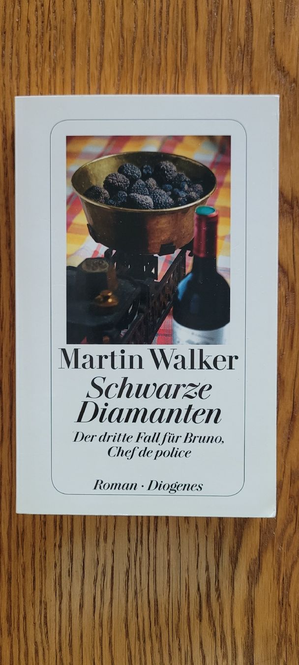Bücher: Martin Walker: Schwarze Diamanten – Gebraucht aus Feusisberg von Pingui55