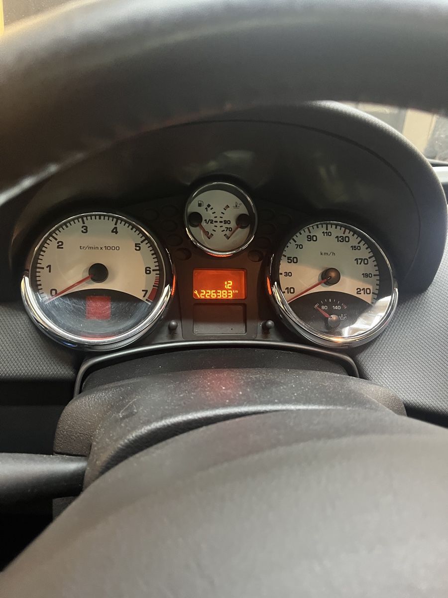 Peugeot Automobili: Peugeot 207cc – Usato da Oberburg venduto da ita_ss52 6