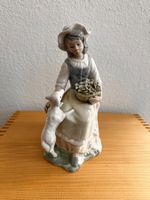 Porzellan Figur TENGRA *Mädchen mit Lamm*