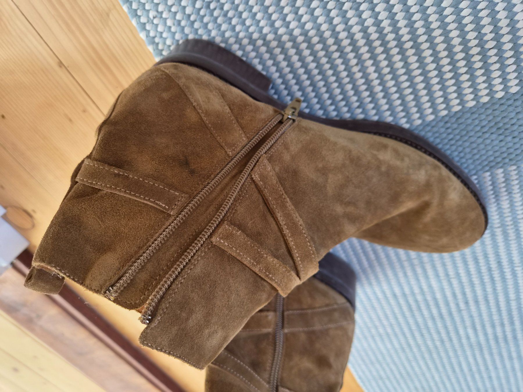 Damenschuhe: Sèzane Boots – Gebraucht aus Winterthur von Nessi86 1