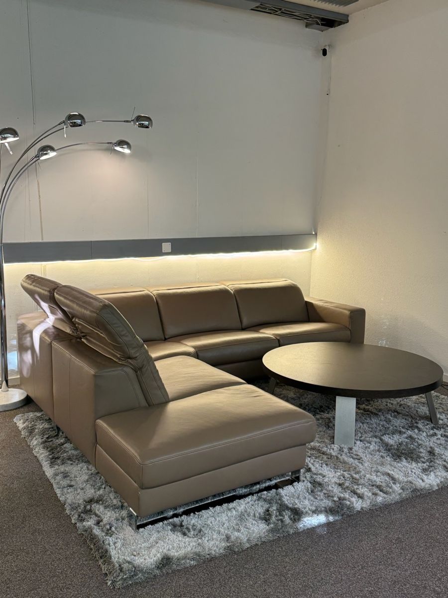Divani: Ecksofa aus braunem Nappaleder mit RelaxFunktion – Usato da Fehraltorf venduto da Sofalab.swiss 5