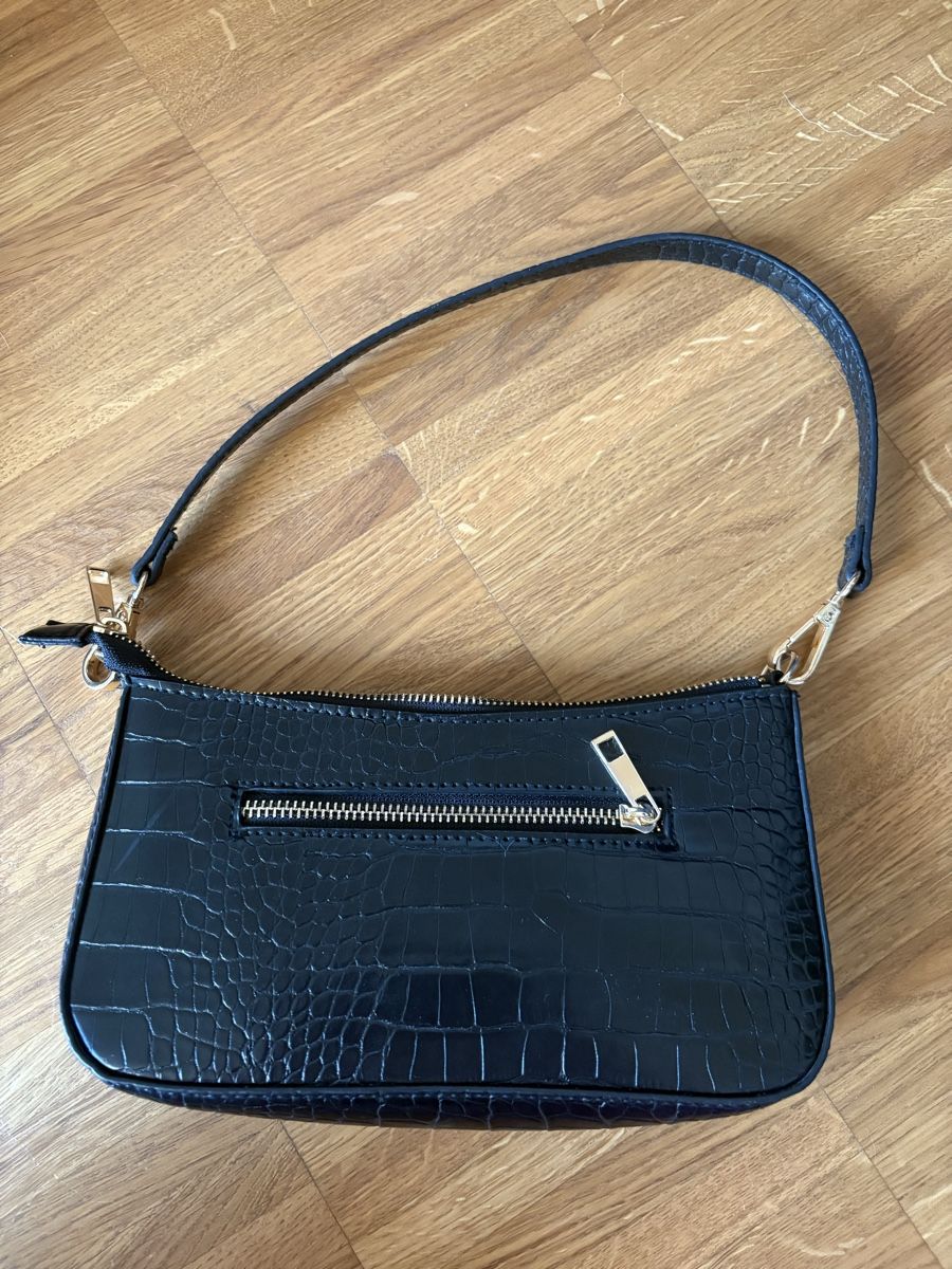 Borse da donna: Handtasche Kroko-Optik schwarz neuwertig – Nuovo (secondo la descrizione) da Langenthal venduto da hih_sfd7 1