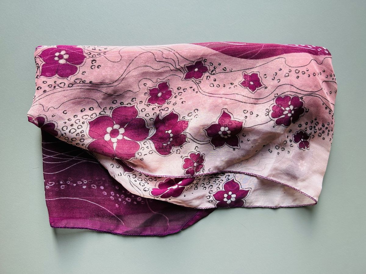 Foulard & Sciarpe: Foulard en soie – Usato da Founex venduto da etswang 3