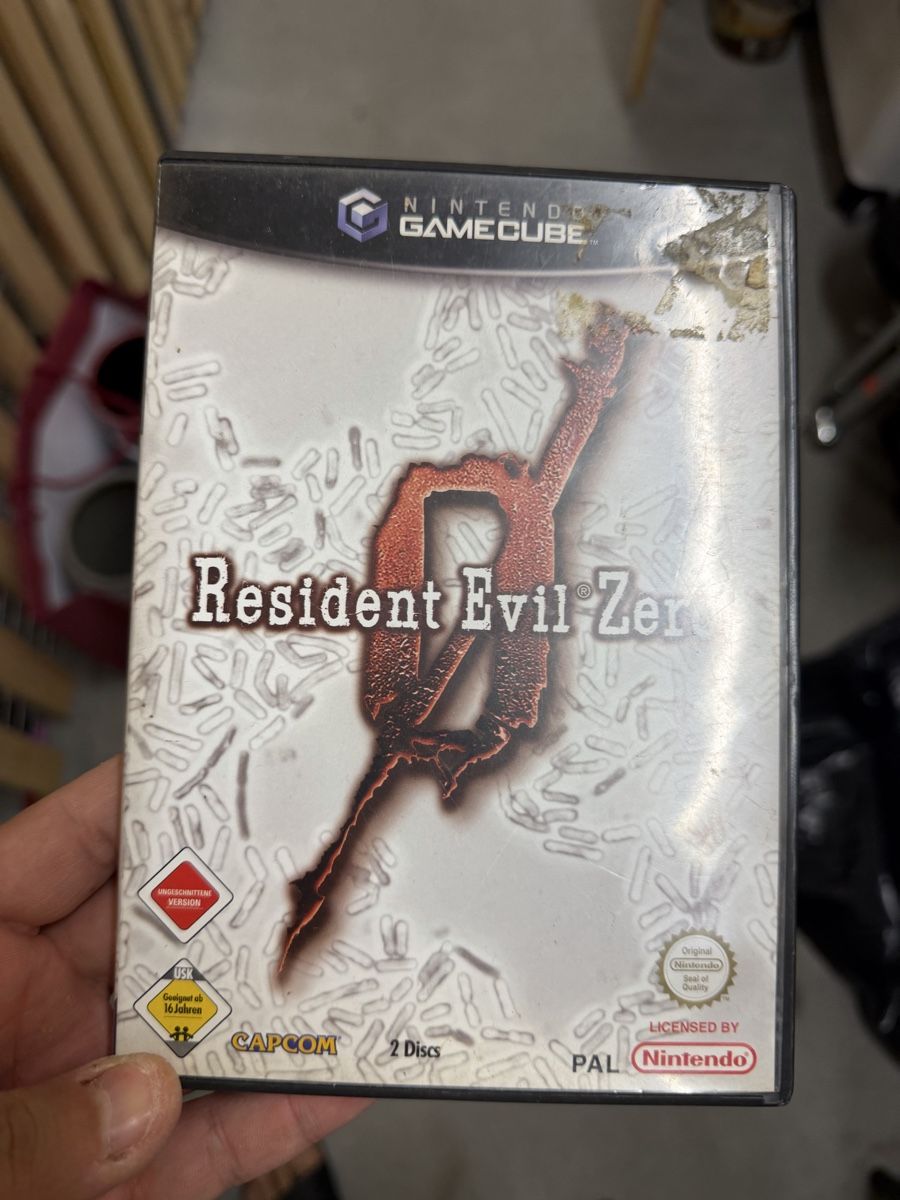 Nintendo Spiele: Resident evil zero gamecube – Gebraucht aus Biel/Bienne von DeHertist