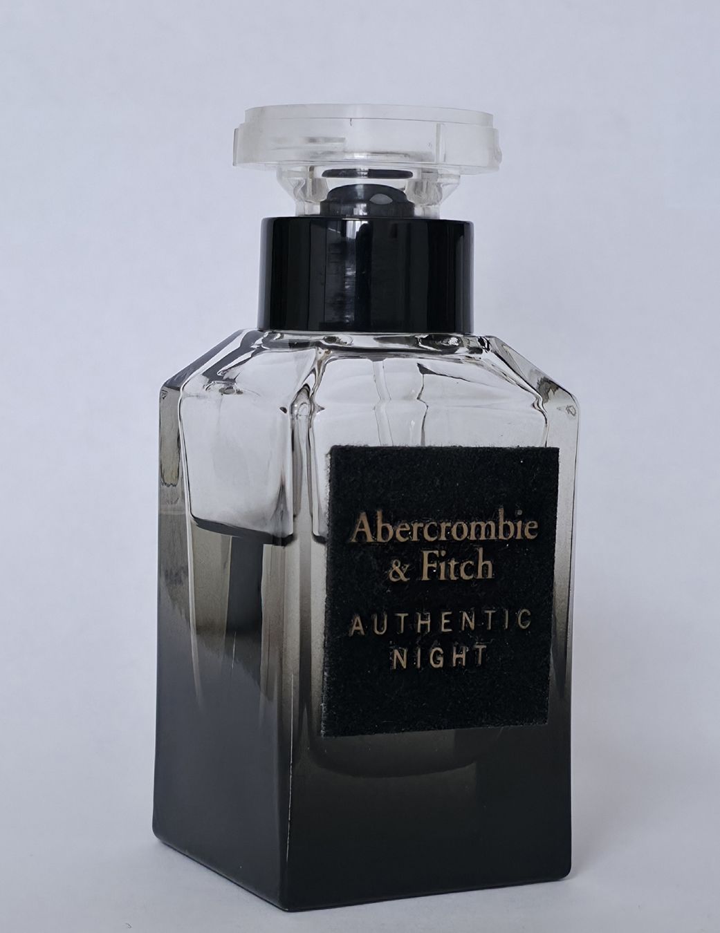 Profumi & Eau de Toilette: A&F Authentic Night Herrenduft 50ml – Usato da Amriswil venduto da newschweiz