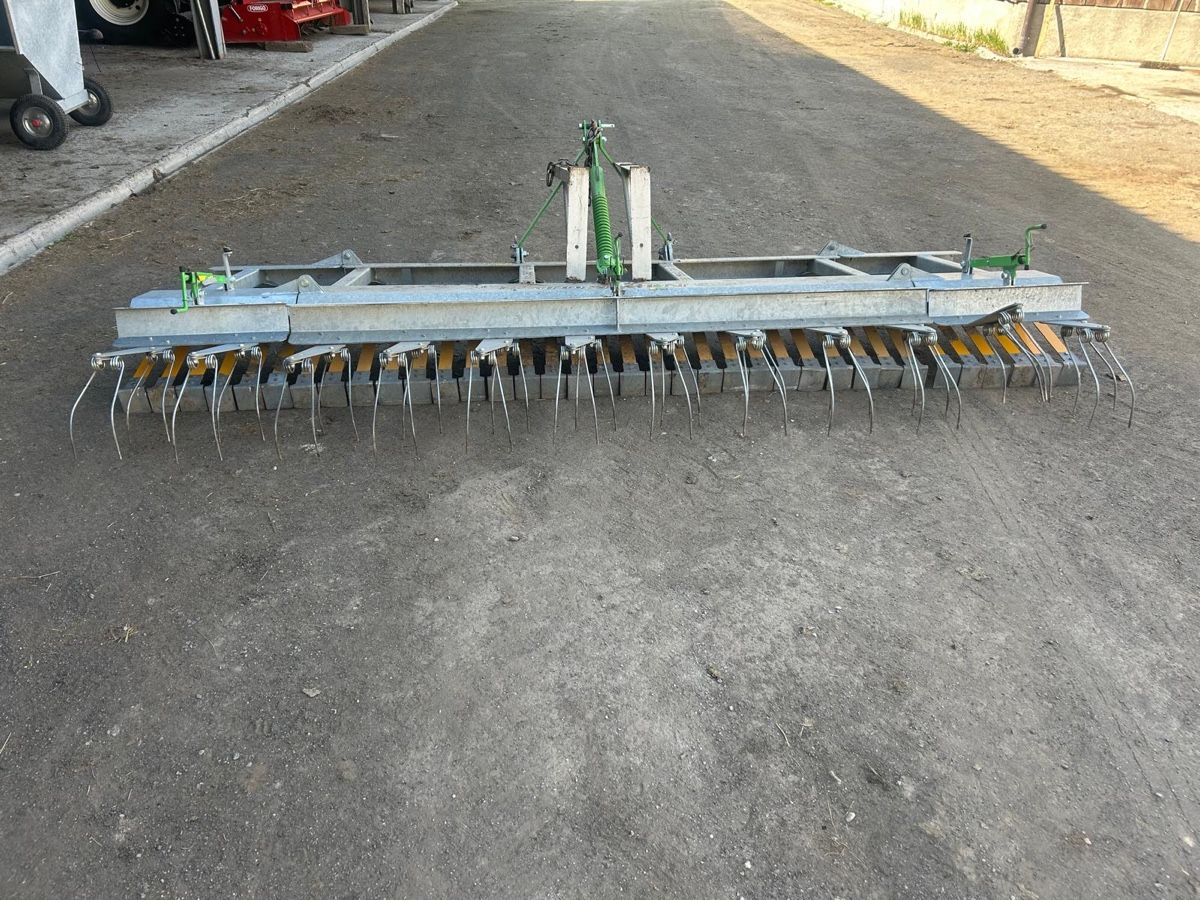 Alle Maschinen: Wiesenecke mit Striegel – Gebraucht aus Bivio von fzg_ts6m 1