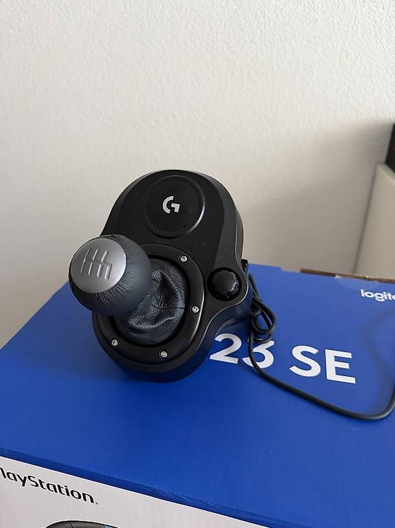Manettes: LOGITECH G923 SE RACING-SET – Neuf avec emballage d'origine à Wallisellen par ale_8ygs 3