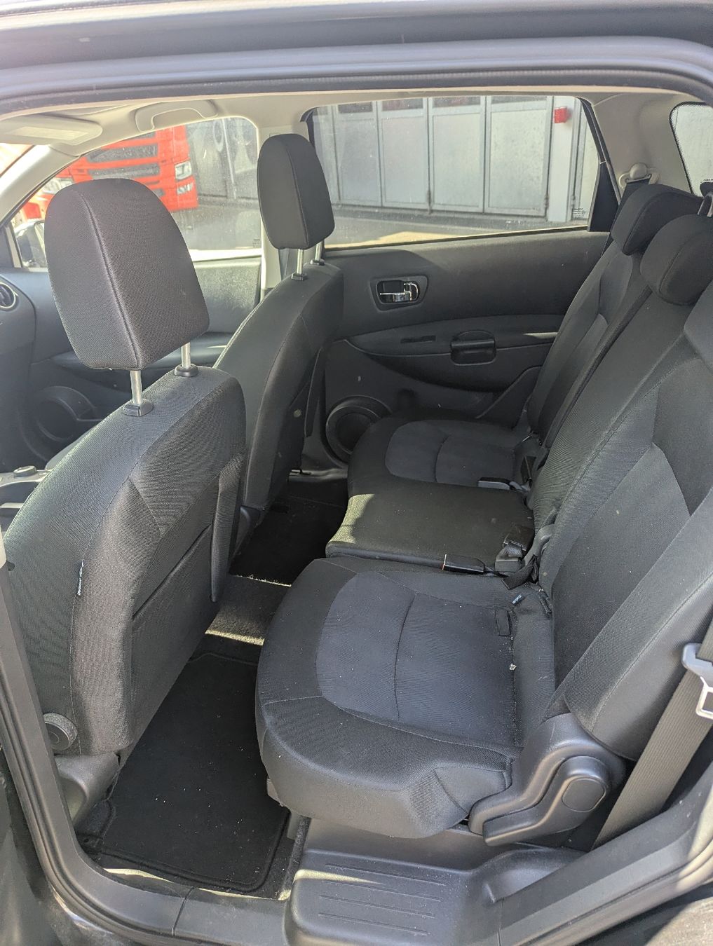 Nissan Autos: Nissan Quasquai+2 – Defekt aus Herisau von Vestigio 2