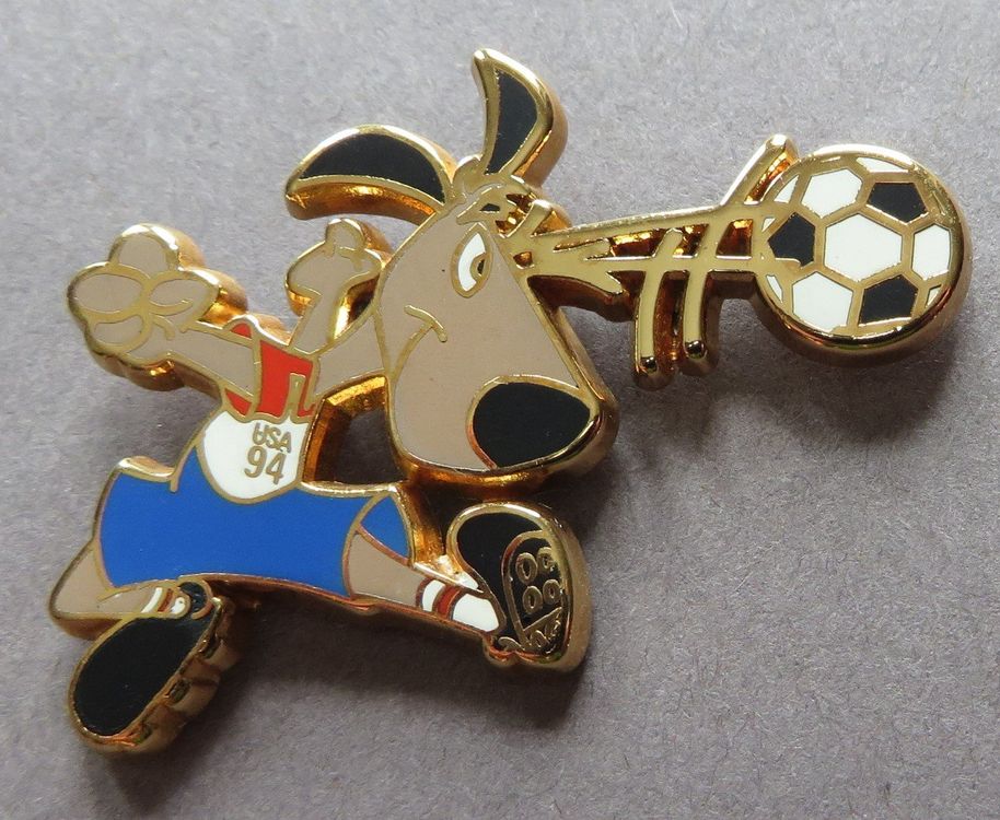 RARE PINS PIN'S .. FOOTBALL SOCCER WORLD CUP USA 94 BANK CARTE