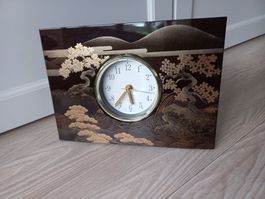 Très joli Horloge