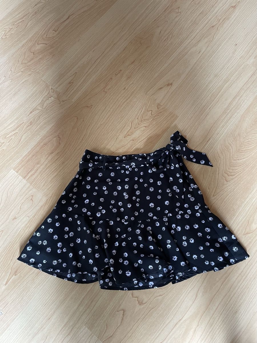 Gonne: Sommerrock mit Blumenmuster, Grösse XS, integrierte Hose – Nuovo (secondo la descrizione) da Malix venduto da fred_59 6