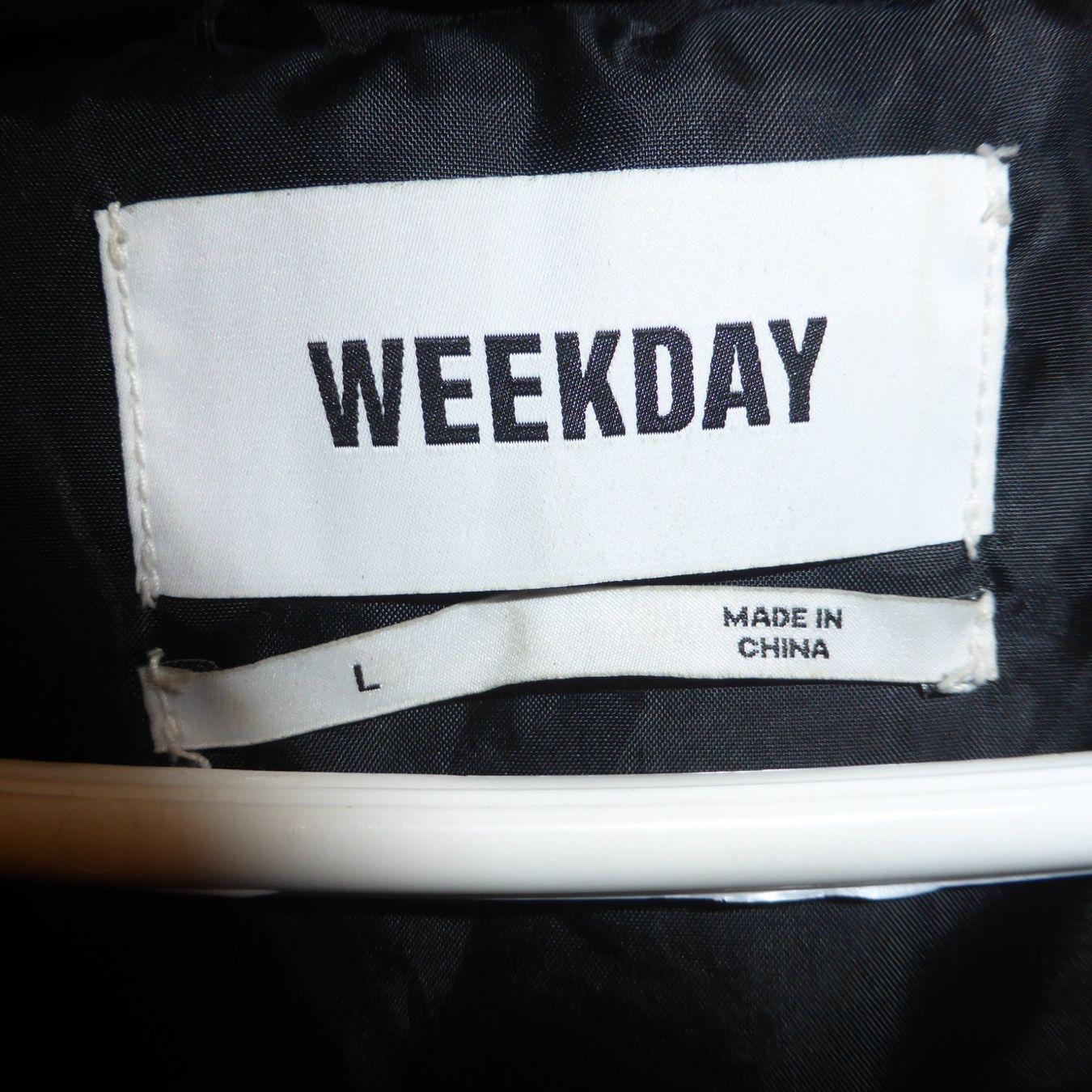 Weekday Giacche: Winterjacke WEEKDAY, Gr. L – Usato da St.Gallen venduto da regenbogen5 1