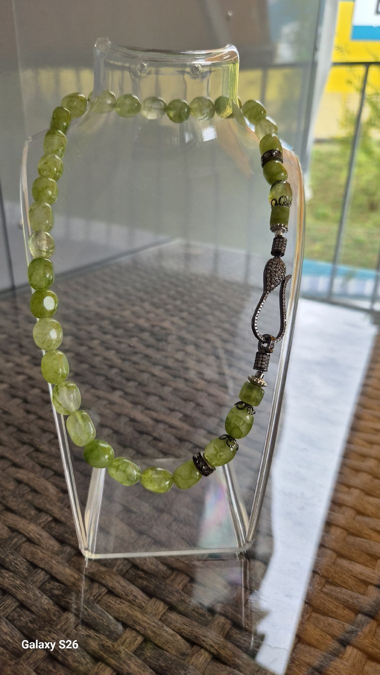 Colliers: Halskette. Choker. Peridot  – Neuf avec emballage d'origine à Oberglatt ZH par nat_c6k7